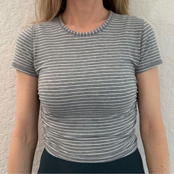 Lululemon All it Takes Striped Short-Sleeve Fitted Top (Size Likely 2 or 4) - Picture 3 of 6